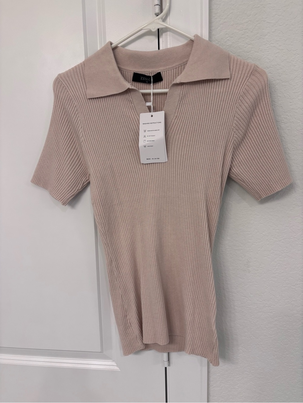 Short-Sleeve Ribbed Polo Top - Light Beige